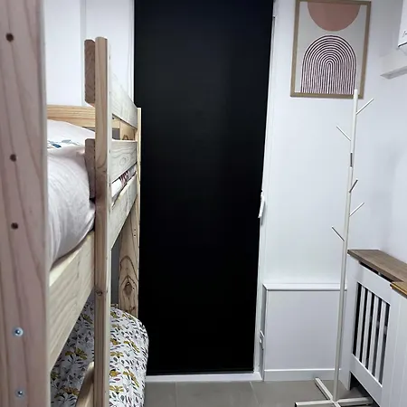 Апартаменты Beautiful With Swimming-pool Салоу