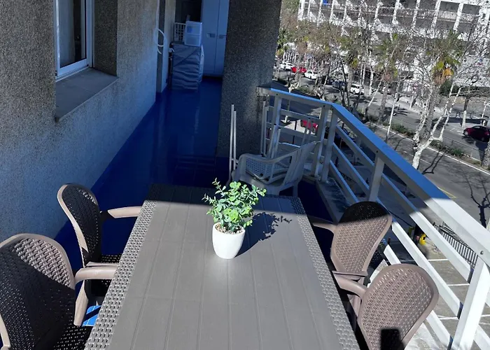 Beautiful With Swimming-pool Appartement